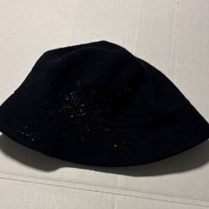 Elegant Black Women's Wool Blend Hat
